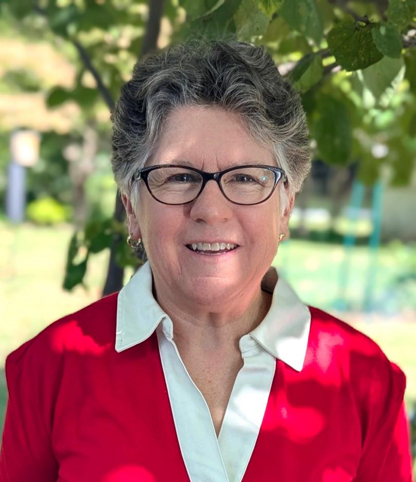 A headshot of Dr. Peggy Richey.